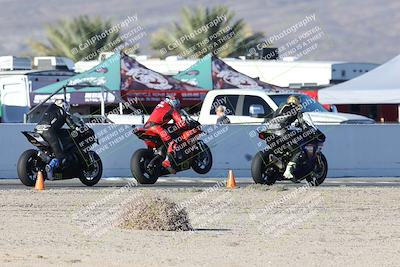 media/Dec-07-2025-CVMA (Sun) [[3e7d2de5dc]]/Race 15-Amateur Formula Open/